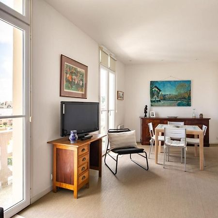 Appartement MIMOSA - Beau T2 à proximité du centre et des plages à Dinard Extérieur photo